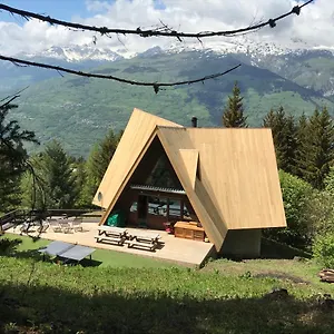Le Chalet Pointu De Capucine D Arcs 1600 Couette-café